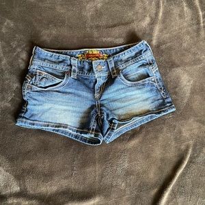 Maurices denim shorts size 3/4